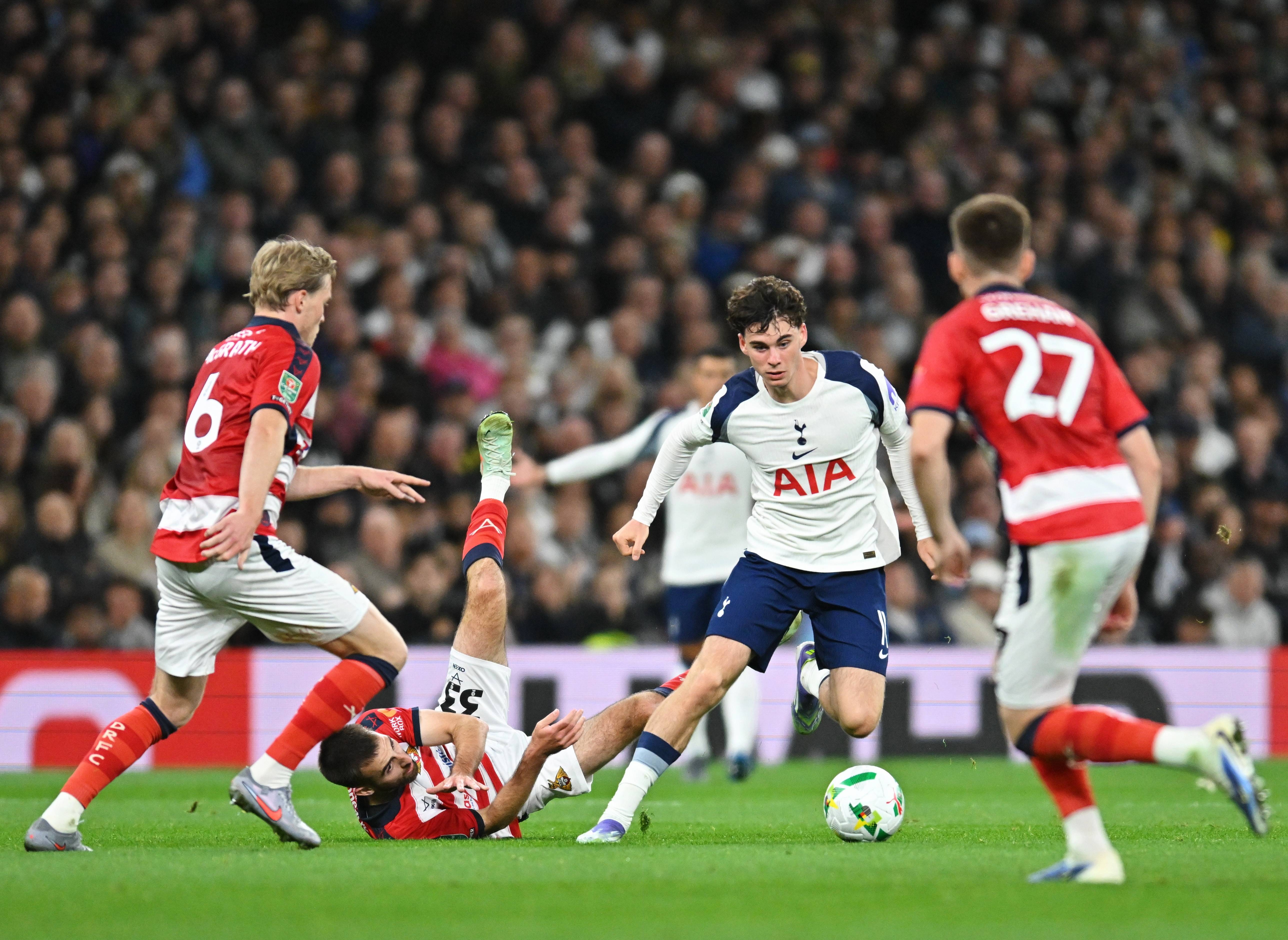 关于国际比赛日埃因霍温复出首秀——英超节点到来，目标明确，身体对抗强度拉满的信息